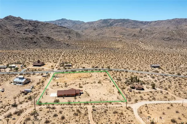 Joshua Tree, CA 92252,63664 Quail Springs Road