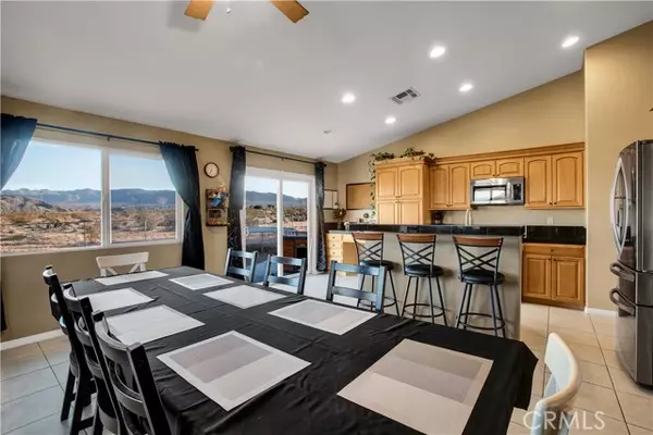 Joshua Tree, CA 92252,62327 Crestview Drive