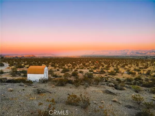 Joshua Tree, CA 92252,4195 Avenida Del Sol