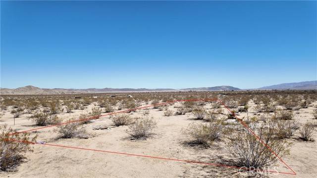 4112 Heavenly Avenue, Joshua Tree, CA 92252