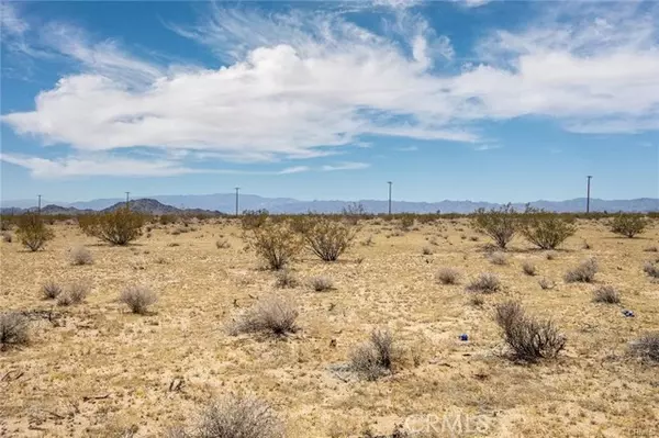 Joshua Tree, CA 92252,4 Orion Street