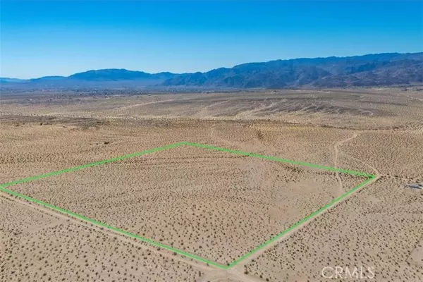 Twentynine Palms, CA 92277,70147 Cove View Road