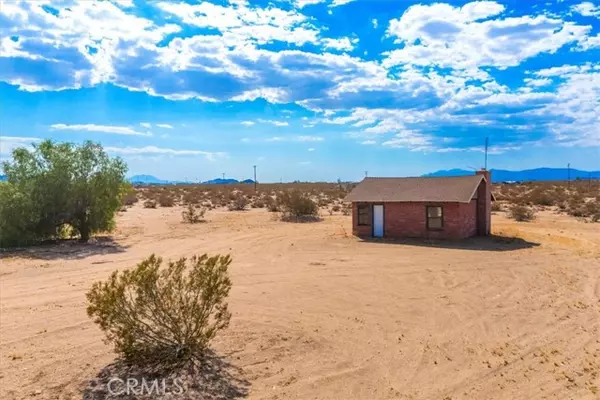 Joshua Tree, CA 92252,65419 Daisy Lane