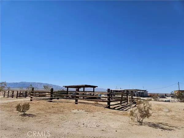 5451 Kuhns Rd, Twentynine Palms, CA 92277