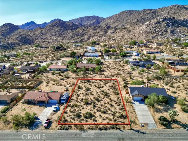 Joshua Tree, CA 92252,4444 Navajo Trail