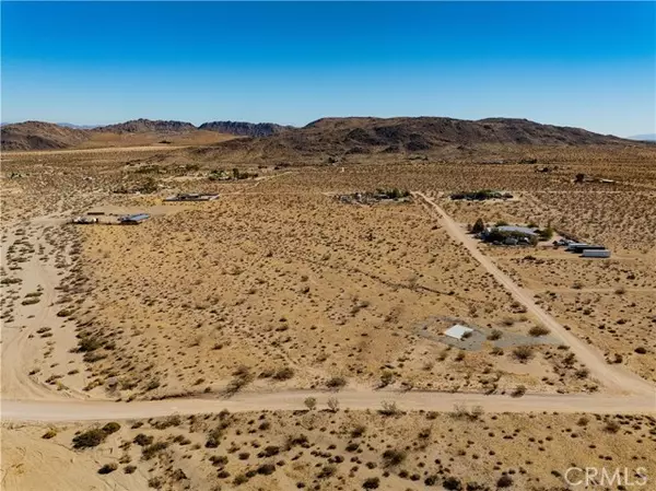 Landers, CA 92285,3475 Cherokee Trail