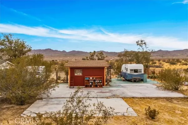 Joshua Tree, CA 92252,64838 Walpi Drive