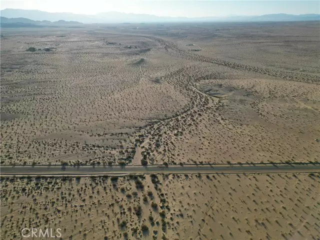 Twentynine Palms, CA 92277,4093 Bullion Mountain Road