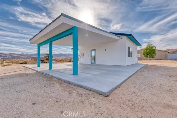 Joshua Tree, CA 92252,62400 Crestview Drive