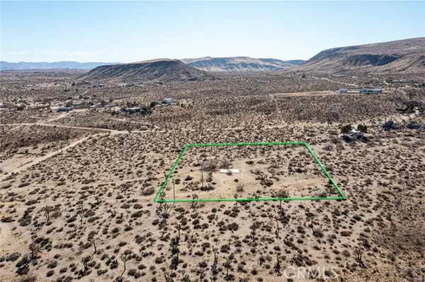 55625 Luna Vista Lane, Yucca Valley, CA 92284