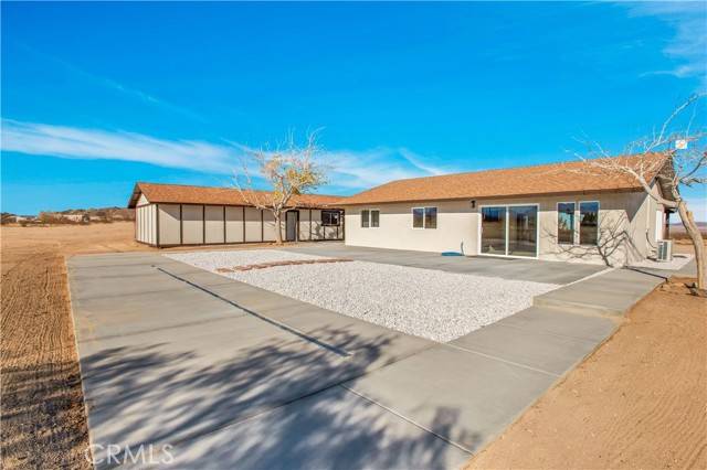 60777 Adele Avenue, Landers, CA 92285