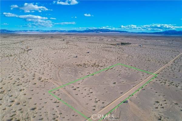 10 Naborly Road, Twentynine Palms, CA 92277