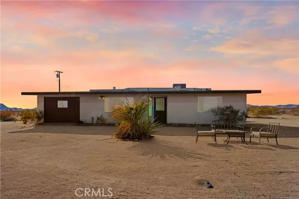 2040 Milky Way Drive, Joshua Tree, CA 92252