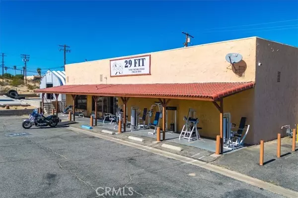 Twentynine Palms, CA 92277,73782 Two Mile Road