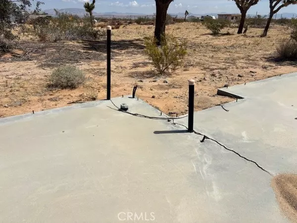 Landers, CA 92284,1 Mitch Road