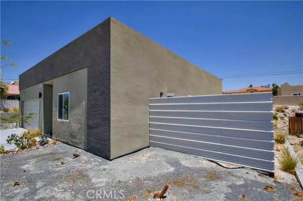 Desert Hot Springs, CA 92240,12612 Maui Way