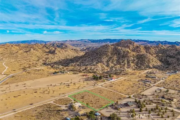 59 Curtis Road, Pioneertown, CA 92268