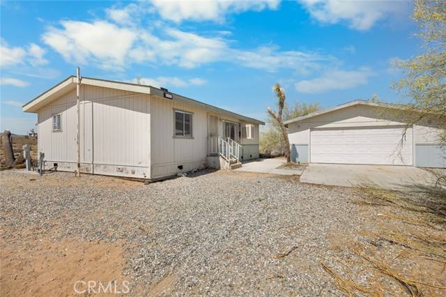 59125 Shayne Lane, Landers, CA 92285