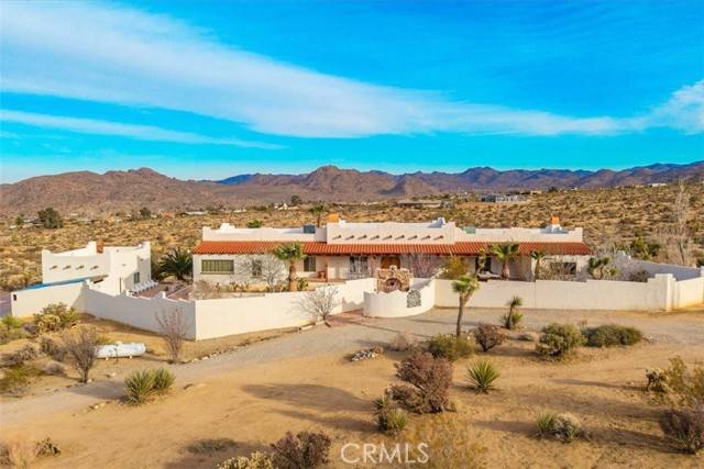 Joshua Tree, CA 92252,7423 Juniper Road