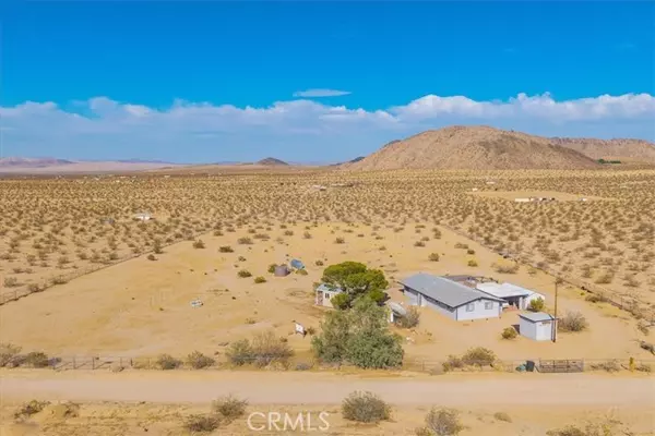 Landers, CA 92285,4773 Shawnee Trail