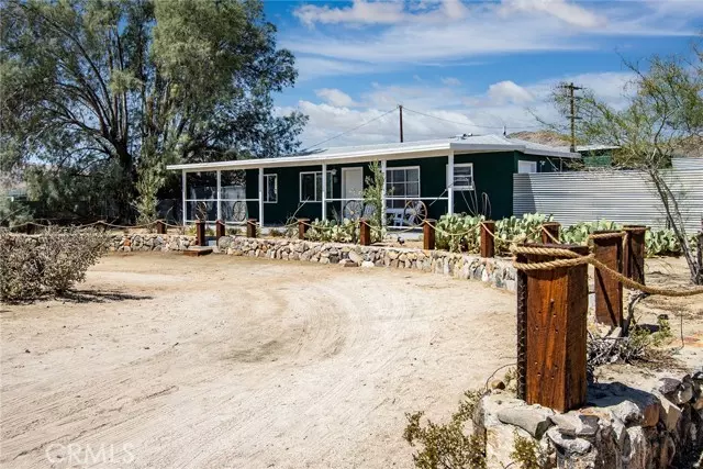 Joshua Tree, CA 92252,4574 Avenida Del Sol