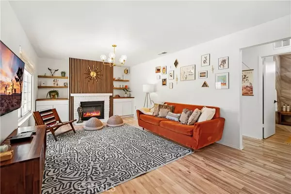 Joshua Tree, CA 92252,63608 Jadeite Street