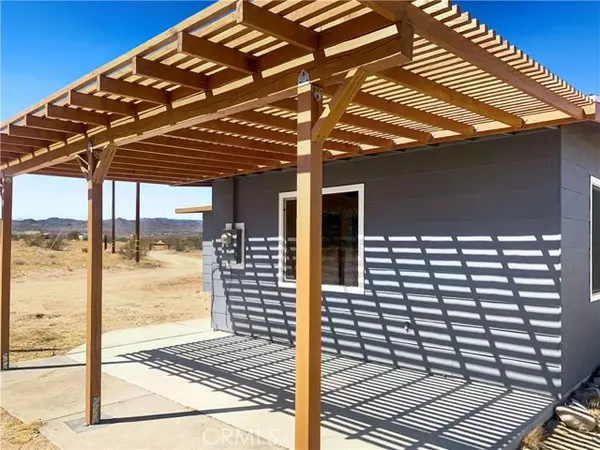 Landers, CA 92285,57220 Mikiska Boulevard