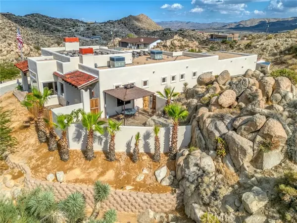 57045 Plaza Del Amigo, Yucca Valley, CA 92284