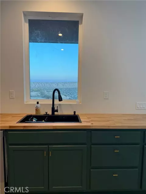 Yucca Valley, CA 92284,811 Tahoe #1