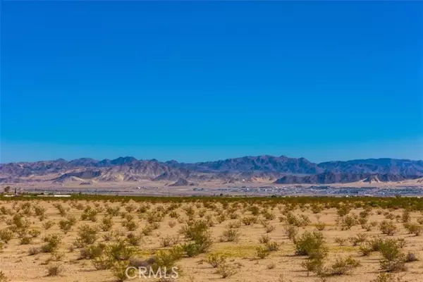 Twentynine Palms, CA 92277,70147 Cove View Road