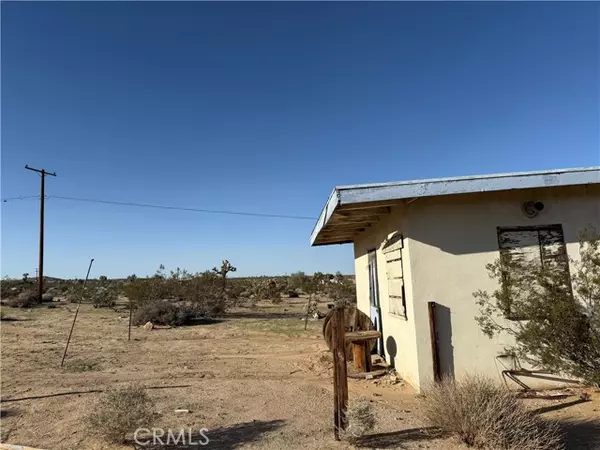 Joshua Tree, CA 92252,62823 Appian Way