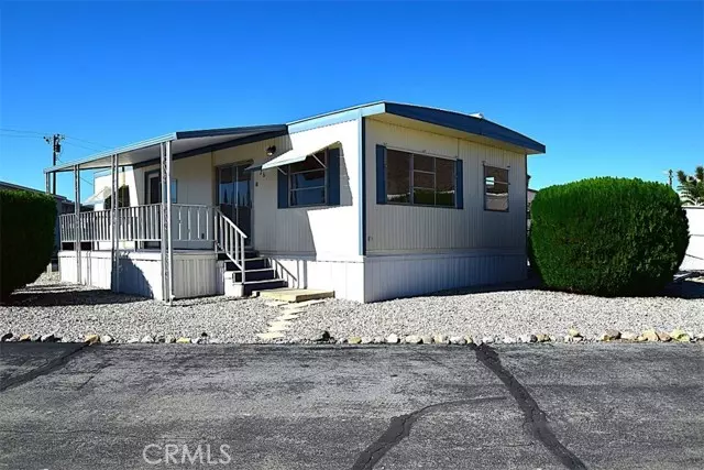 Yucca Valley, CA 92284,56254 29 Palms Highway #26