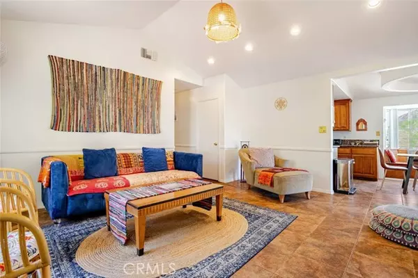 Joshua Tree, CA 92252,7024 Saddleback Road