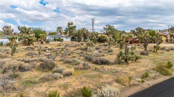 7625 Hilton Avenue, Yucca Valley, CA 92284