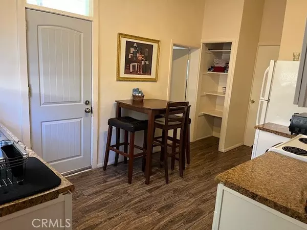 Needles, CA 92363,515 A Street