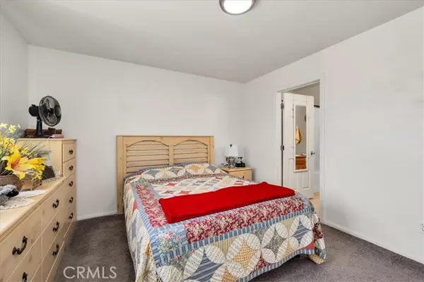 Twentynine Palms, CA 92277,6262 Smoke Tree Avenue