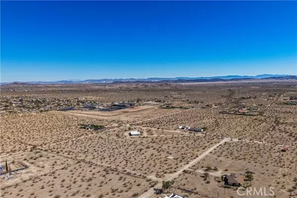 Joshua Tree, CA 92252,61830 Highland Drive