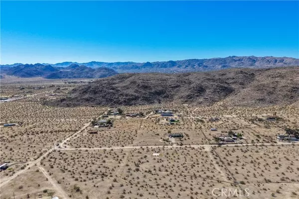 Joshua Tree, CA 92252,61830 Highland Drive