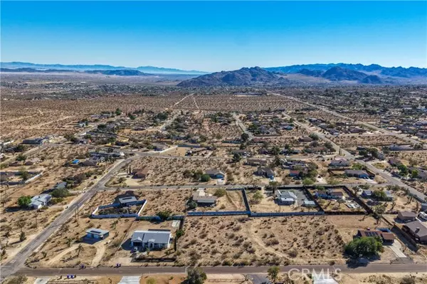 Joshua Tree, CA 92252,7199 Olympic Road