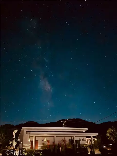 Joshua Tree, CA 92252,60976 Sandalwood