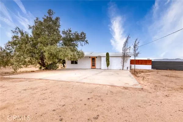 Landers, CA 92285,55500 Massachusets