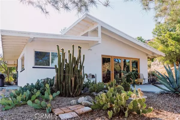 48938 Mockingbird Lane, Morongo Valley, CA 92256