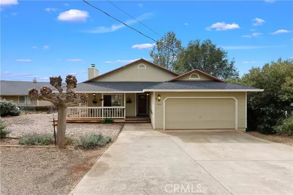 19207 Ravenhill Road, Hidden Valley Lake, CA 95467