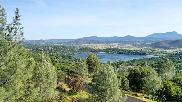 16506 Crescent Court, Hidden Valley Lake, CA 95467