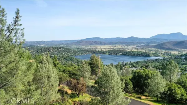 16506 Crescent Court, Hidden Valley Lake, CA 95467