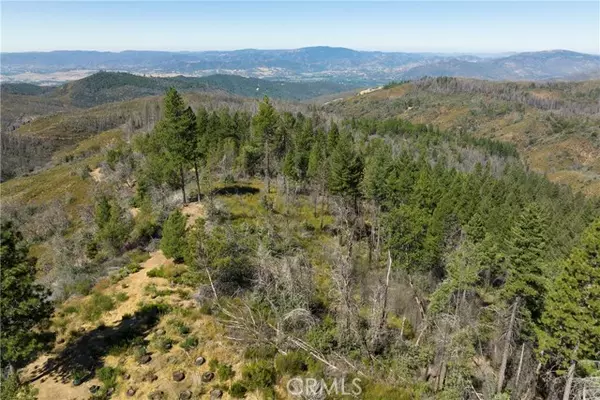 Upper Lake/ Upper Lake Valley, CA 95485,5500 15 N 12 Road