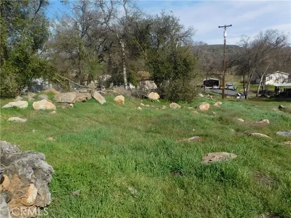 15095 Hillcrest Avenue, Clearlake, CA 95422