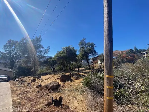 Hidden Valley Lake, CA 95467,15669 Little Peak Road