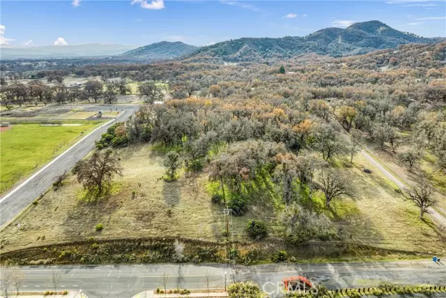 1282 Creekside Drive, Lakeport, CA 95453