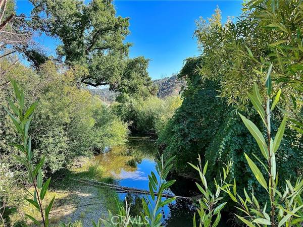 Clearlake Oaks, CA 95423,1843 New Long Valley Road